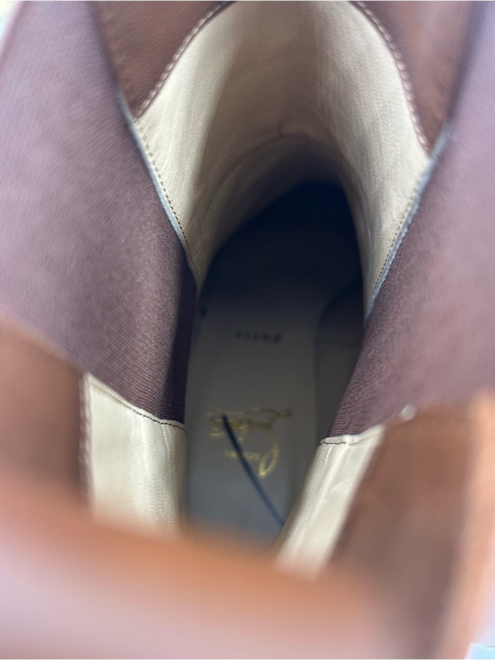 Christian Louboutin
CL logo Chelsea boots size 39.5 made in Italy - Picture 4 of 9